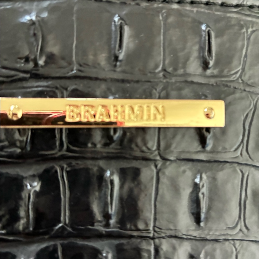 Source Unknown Black Croc-Embossed Shoulder Tote with Gold Accents - Picture 3 of 8